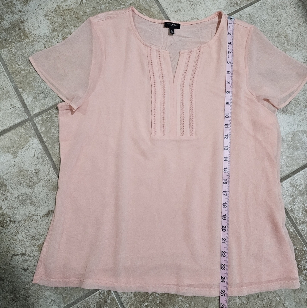Talbots Womens Petite XL Pink Pintuck Blouse Sheer Sleeve Rayon Top Preppy - Picture 6 of 7